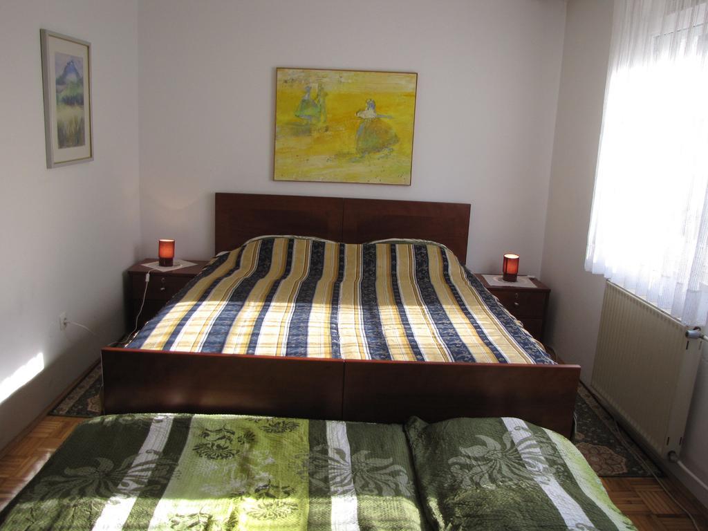 Guesthouse Zorko Gostilna Domen Šmarješke Toplice Esterno foto